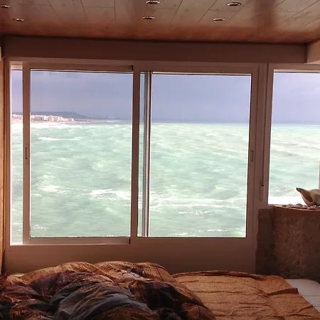 Apartment With Gorgeous Sea View *