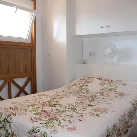 With Gorgeous Sea View Apartamento Torrevieja